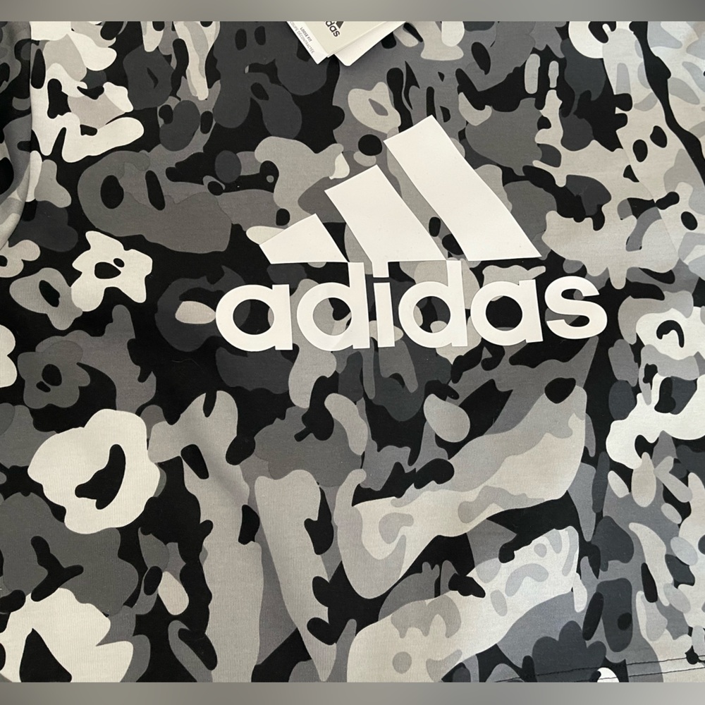 Adidas Black and Grey Camo Sweatshirt. Size Large - Picture 6 of 8